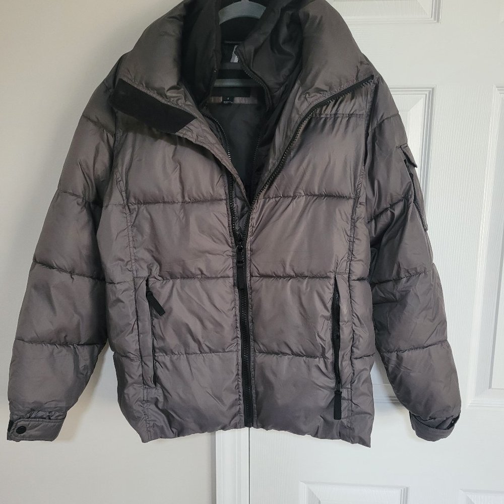 Men Coat With removable hoodie Dark grey S size with double zipper closure